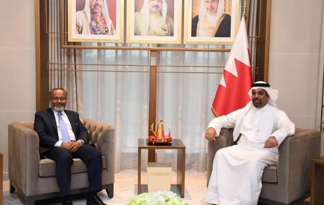 معالي وزير المالية والاقتصاد الوطني يستقبل سفير جمهورية بنغلاديش لدى مملكة البحرين